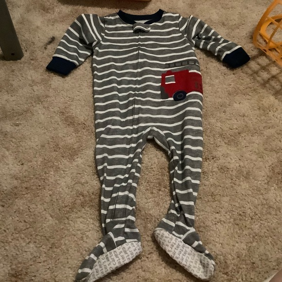 Carter’s baby pajamas set of 3 - Picture 2 of 7